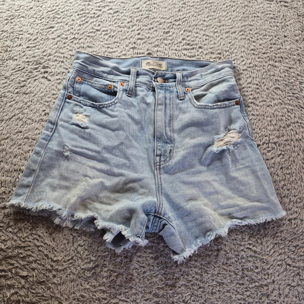Madewell The Momjean Short MC652 Womens 24 Light Wash Distressed Retro 90s Denim